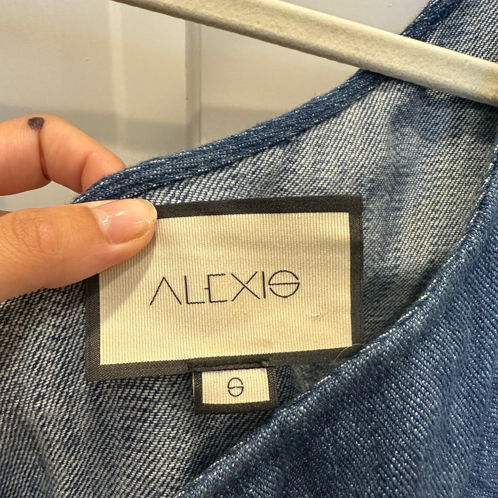 Alexis Denim Romper - Picture 3 of 3